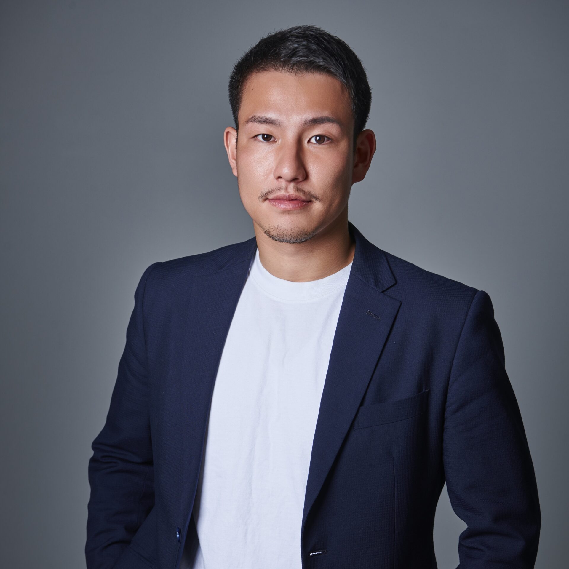 相川 直輝